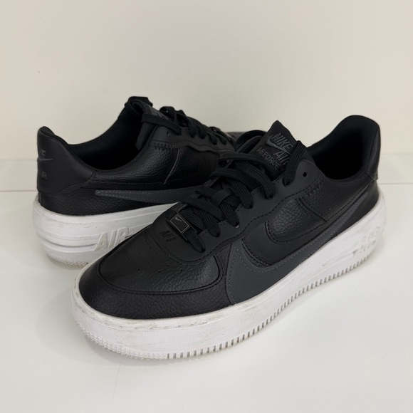 Nike Air Force 1 PLT.AF.ORM Black Leather Platform Sneakers Women 8.5